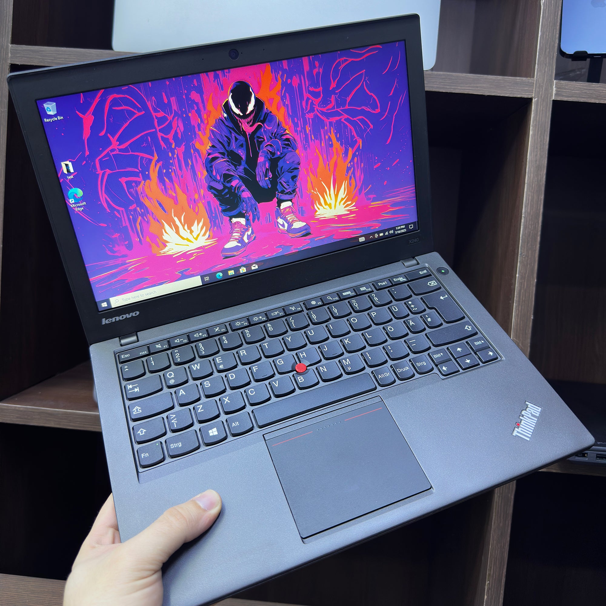 Lenovo Thinkpad X240 Screen size 13