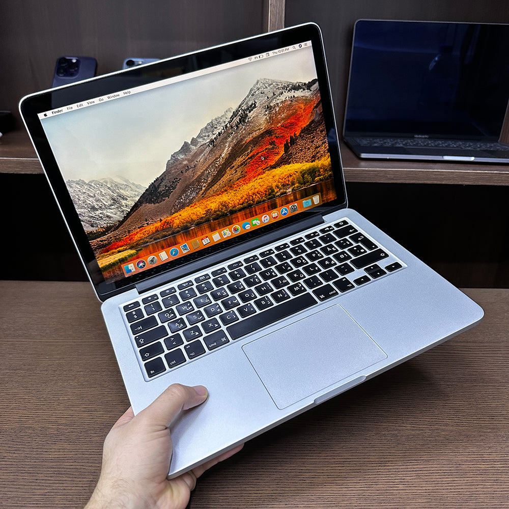 Apple - MacBook Pro A1502 (Retina, 13-inch, Early 2015