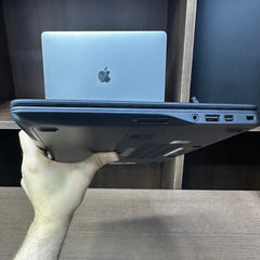 Dell - Latitude E7250 / 13"