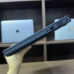 Dell Laptop - Latitude 5490 / 14" Inches Screen