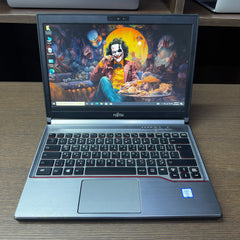 FUJITSU Laptop - Lifebook E736 / 13.3" Inches Screen