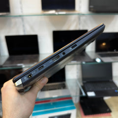 Toshiba Laptop - Dynabook X30L / 13.3" Inches Screen