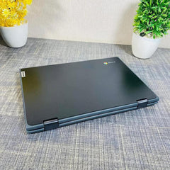 Lenovo - Chromebook 500e / 12" -4GB Memory - 32GB Storage
