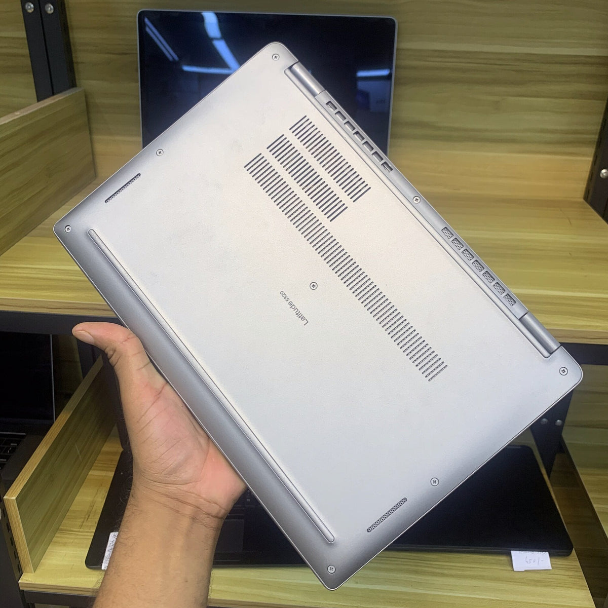 Dell Latitude 5320