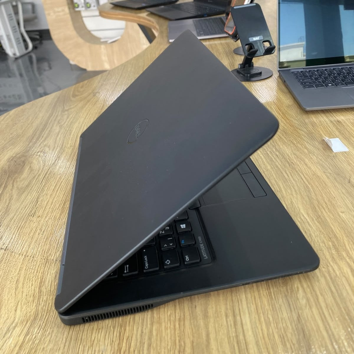 Dell Latitude 7450