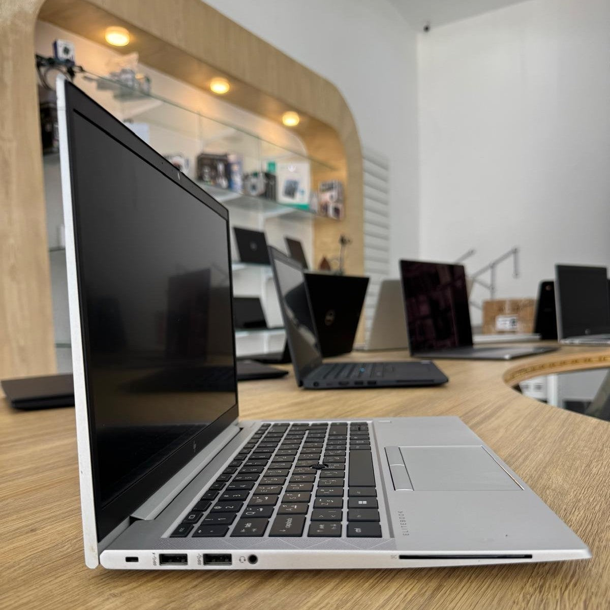 HP EliteBook 840 G8