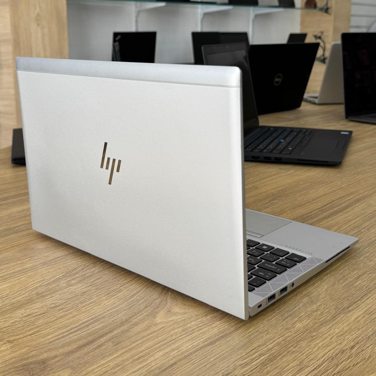 HP EliteBook 840 G8