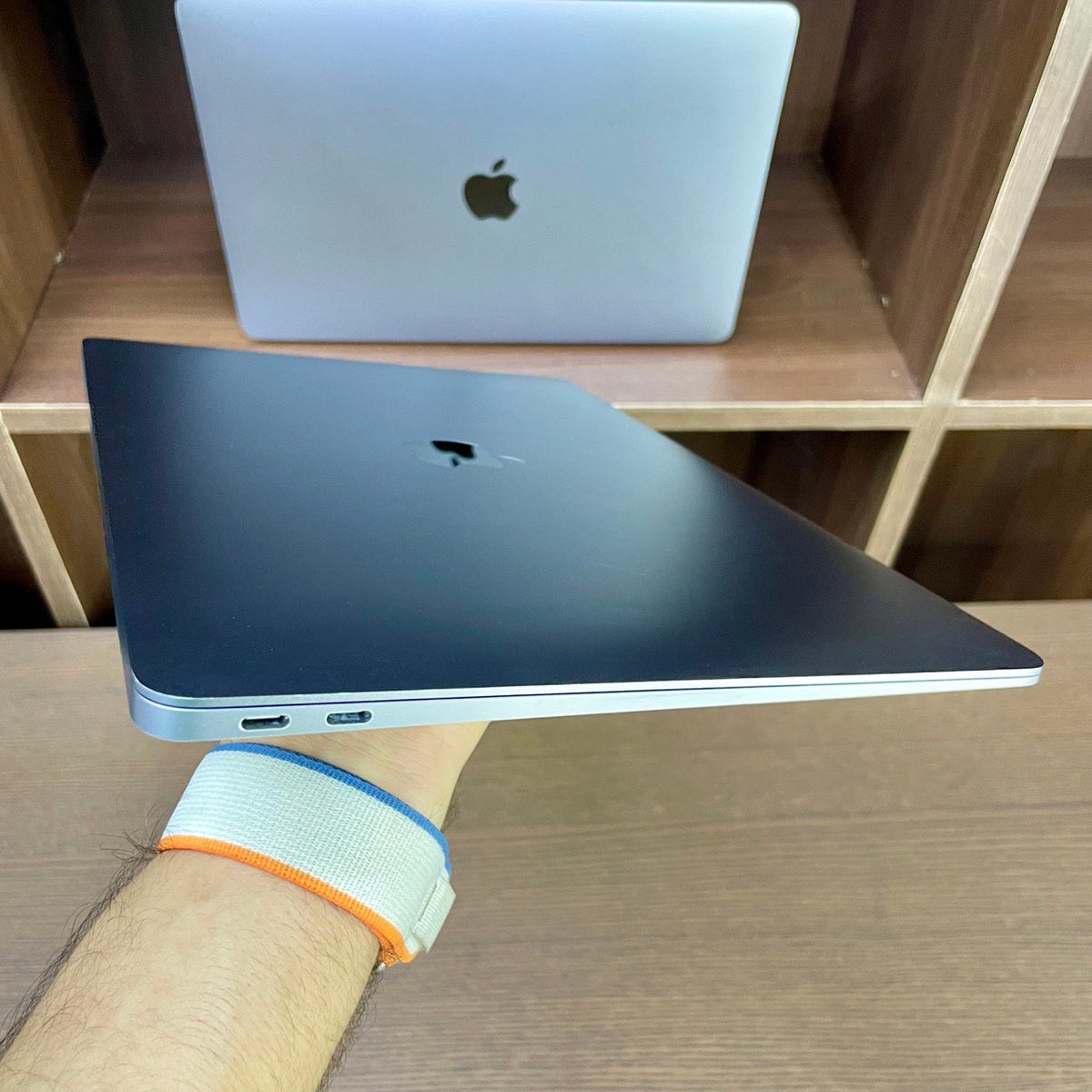MacBook Air 13-inch 2018