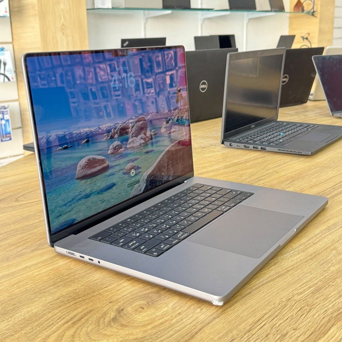 MacBook Pro 16-inch 2021